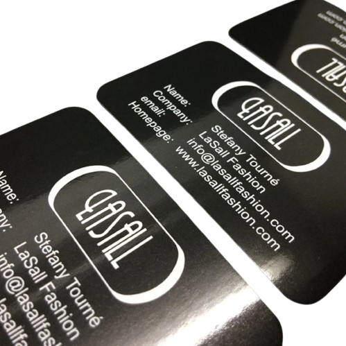 High-shine finishing, premium cardstock, and vibrant printing hand tags that instantly elevate your brand presence.
