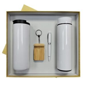 Carmie – Eco Set sustainable corporate gift set with eco notebook, pen and tumbler, customizable for branding in Dubai and UAE.