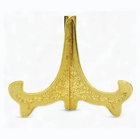 Golden elegant memento with heavy base round disk design ideal for corporate recognition awards appreciation gifts across UAE events.